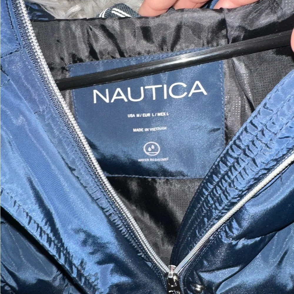 Winter jacket - Picture 2 of 3